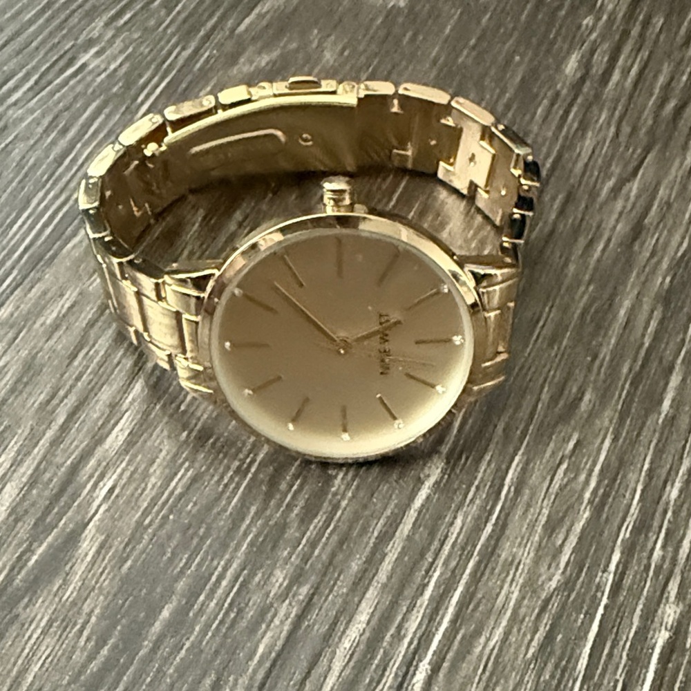 Nine West Shiny Gold Tone Women's Watch - Picture 3 of 5